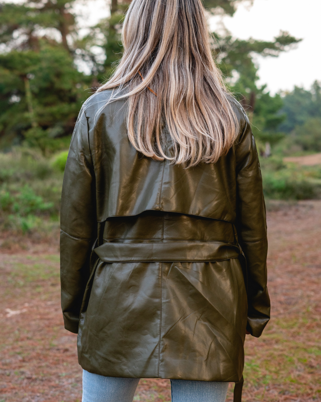 CHAQUETA VALAR CUERO VEGANO